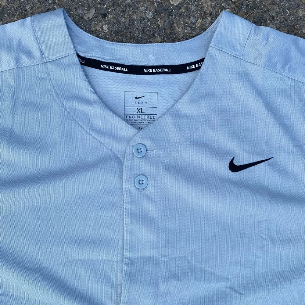 Nike Baseball Jersey - Picture 3 of 5